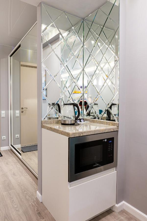 דירות Crystal Deluxe, Four Seasons F2, New גודאורי מראה חיצוני תמונה